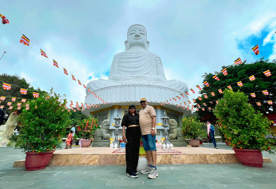 9 DAYS IN VIETNAM