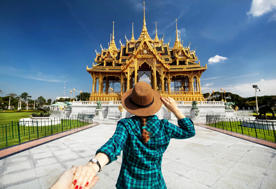 ABOVE 10 DAYS IN VIETNAM