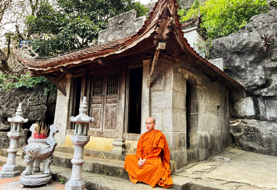 Bich Dong Pagoda
